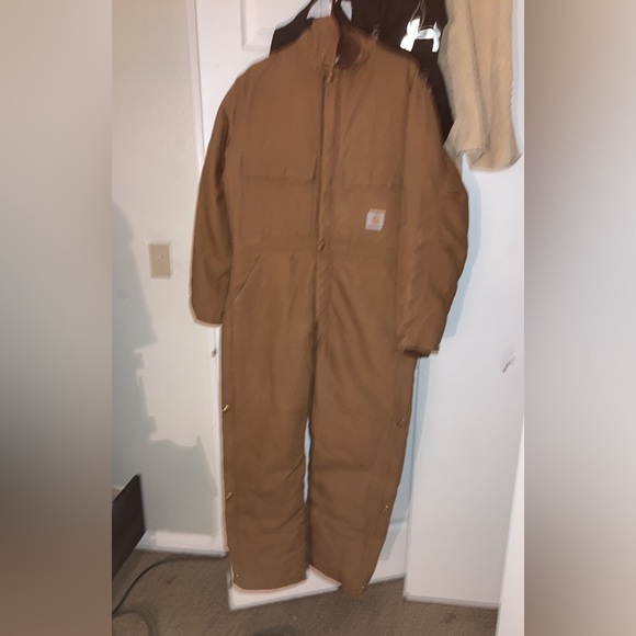 Vintage 1990s carhartt bibs. 42 short never been worn. Like new condition. - Picture 2 of 4